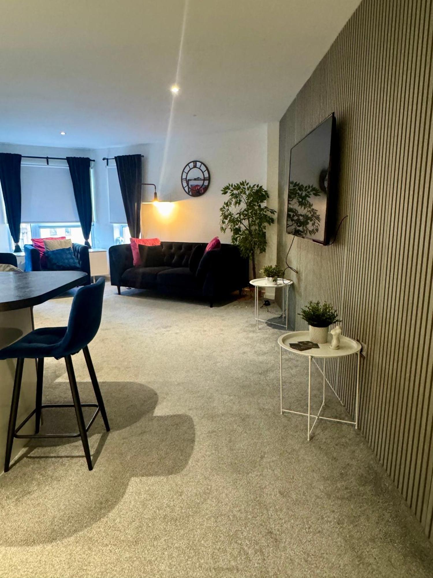 Glas Go Executive 2-Bedroom Apartment Near Ovo Hydro Free Parking — Photos 3